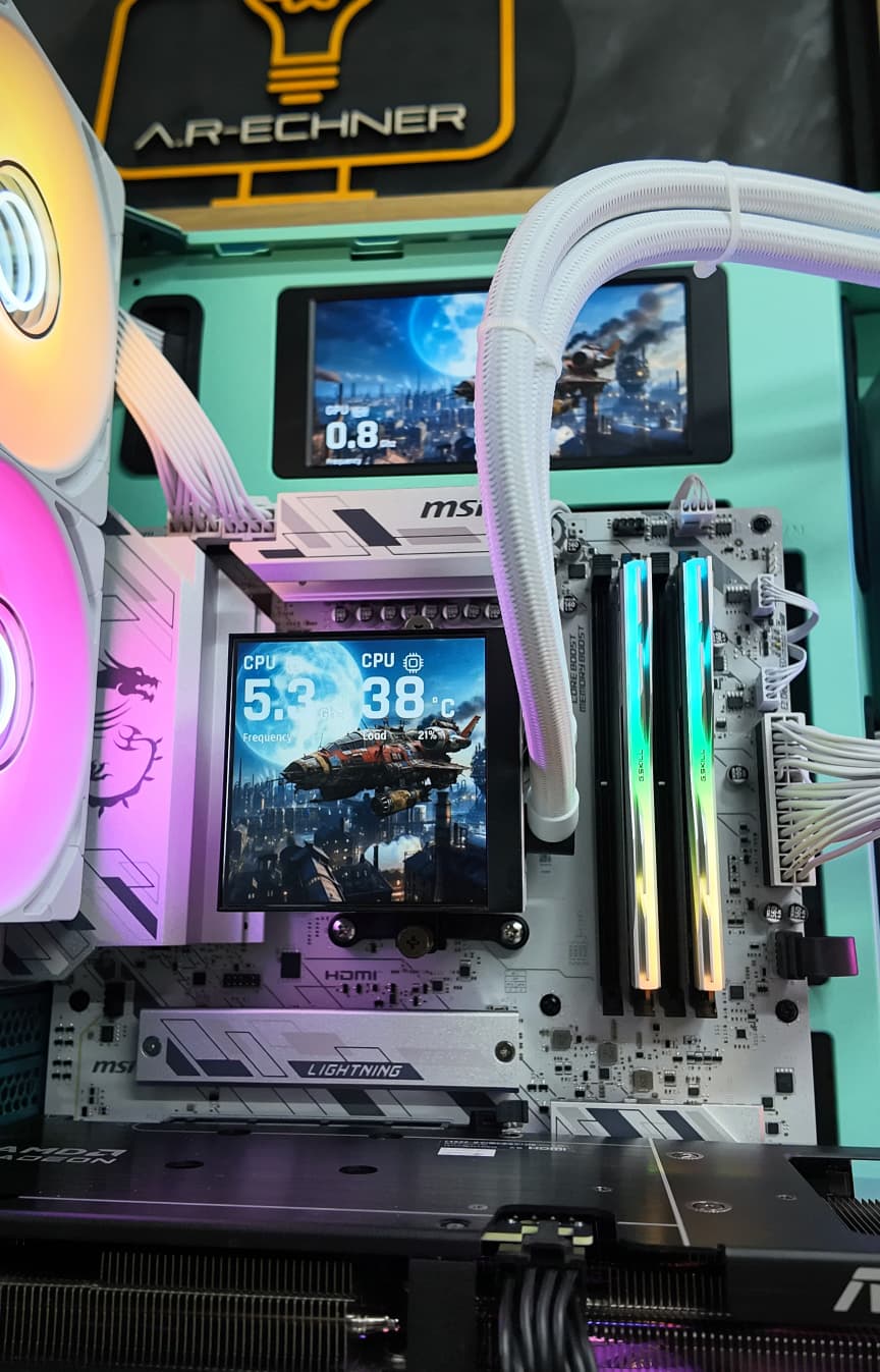 Gamescom Showcase PC - View 390 Teal
